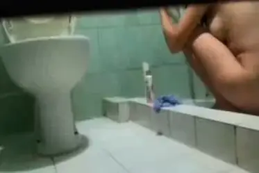 Dokumentasi Aliyah Cantik Live Bersantai Kasur poster
