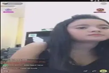 Dokumentasi Gadis Cantik Live Kasur Siaran poster