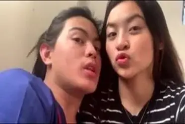 Gadis Cantik Pasrah Goyang Kasur Kost Pacar poster