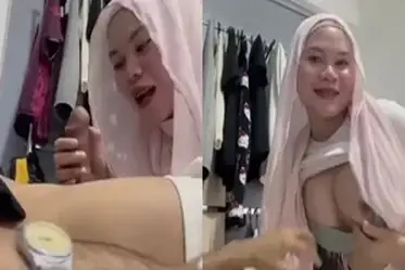 Gadis Cantik Pasrah Servis Kasur Ayang Hot poster