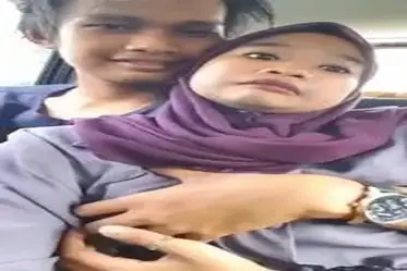 Sejoli Kekasih Bersetubuh Di Dalam Taksi Sepi poster