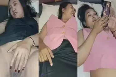 Tante Jawa Cantik Pasrah Goyang Kasur 2 Ronde poster