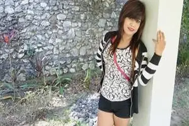 Tante Winda Cantik Sange Pasrah Digenjot Kasur poster