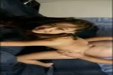 Wanita SPG Cantik Pasrah Digenjot Di Hotel poster